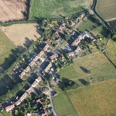 Views from a microlite - The upper end of Charlton Lane